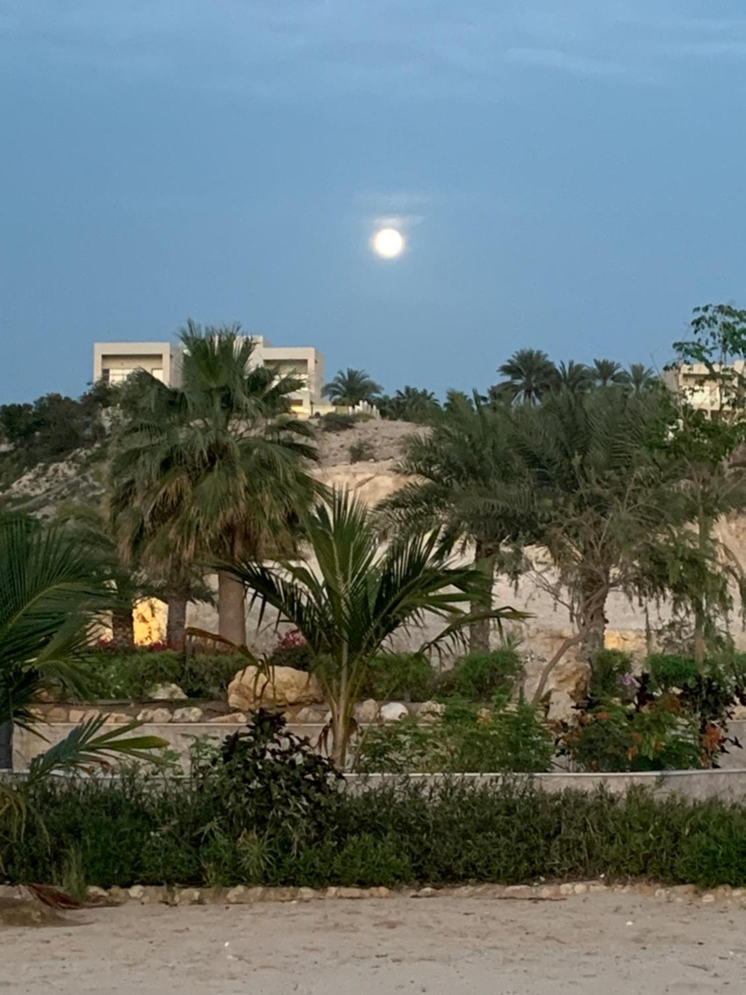 Отель Arabian Nights Nook Маскат Экстерьер фото